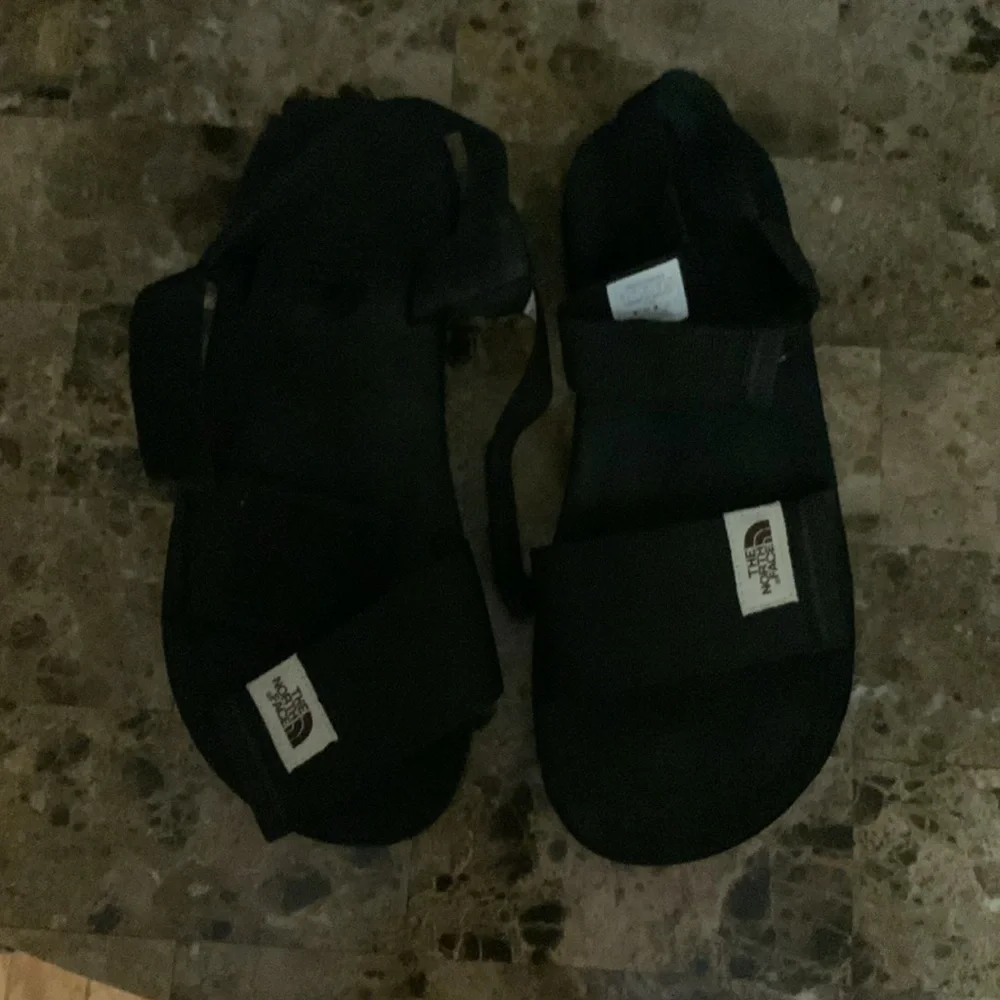 The North face Men’s sandals